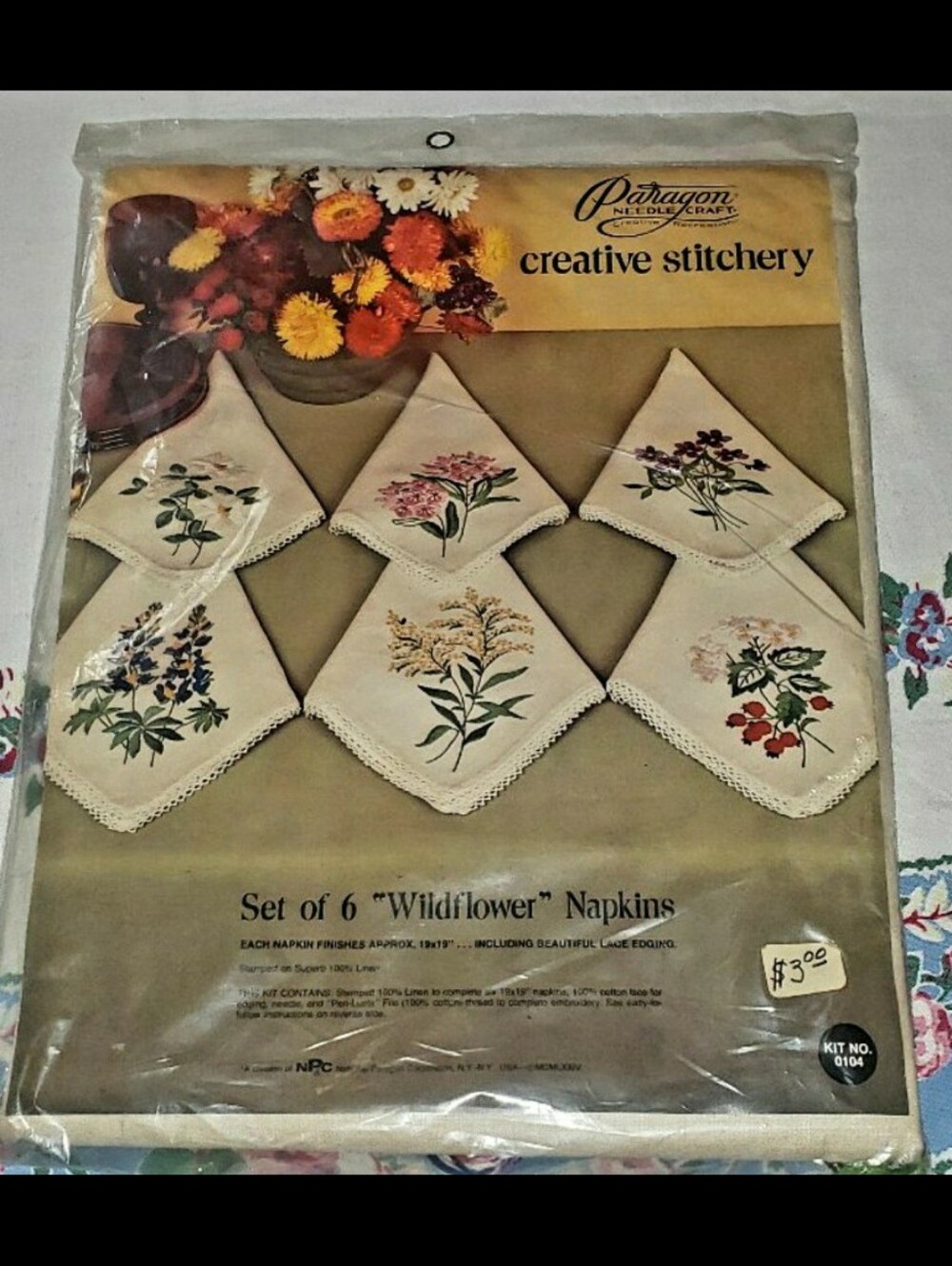 Paragon Needlecraft Creative Stitchery Set Of 6 "Wildflower" Napkin Kit